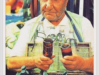 İzmir Büyükşehir Belediyesi: Benzinci Kör Hafız’ın anısını bir heykelle yaşatıyor