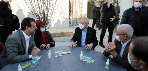 KILIÇDAROĞLU SÖZÜ VERDİ, İMAMOĞLU YANITLADI: “ALKIŞLAMAYI ÖĞRENMELİLER VE ALIŞMALILAR”