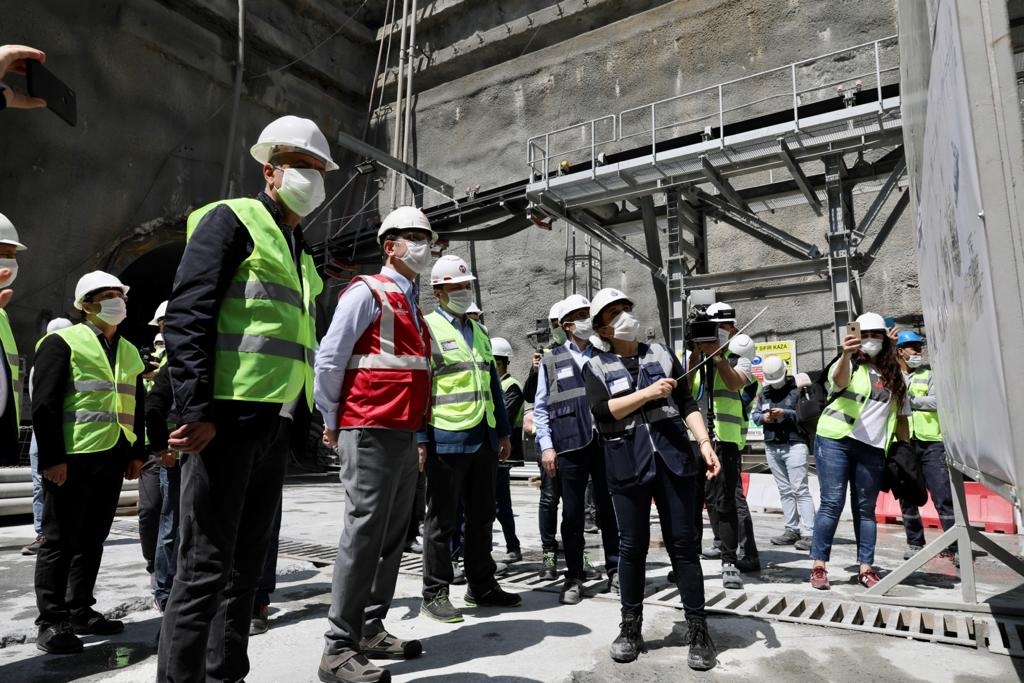 İMAMOĞLU’NDAN “ÜMRANİYE-GÖZTEPE METROSU” MÜJDESİ: “2022’DE İSTANBULLULARA HEDİYE EDECEĞİZ”