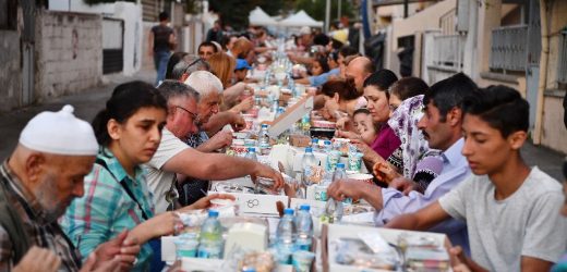 İzmir Büyükşehir Belediyesi’nden Ramazan dayanışması