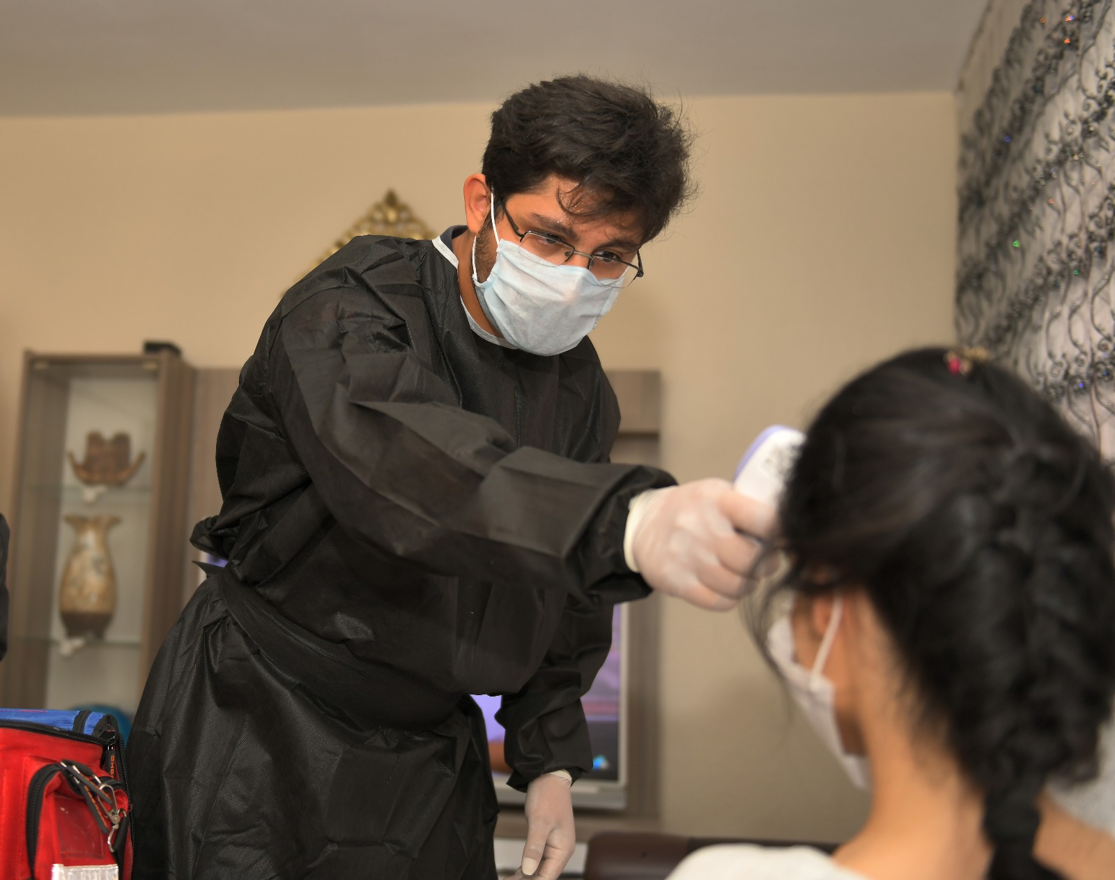 ESENYURT BELEDİYESİ EVDE SAĞLIK HİZMETİNE DEVAM EDİYOR