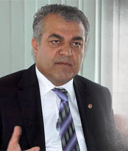 Üç Günlük Dünyaya Türkü Bakışı: Kara Tren Gecikir Belki Hiç Gelmez