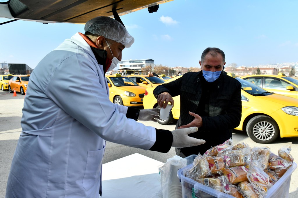 ANKARA BÜYÜKŞEHİR BELEDİYESİ TAKSİCİ ESNAFINA DESTEĞİNİ SÜRDÜRÜYOR