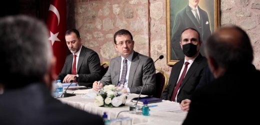 İSTANBUL BÜYÜKŞEHİR BELEDİYE BAŞKANI İMAMOĞLU, SİLİVRİ’DEN MESAJ VERDİ: “AMACIMIZ; HER İLÇEYE EŞİT HİZMET”