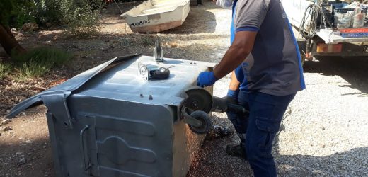 ÇÖP KONTEYNERİNDEN 400 BİN TL’LİK TASARRUF