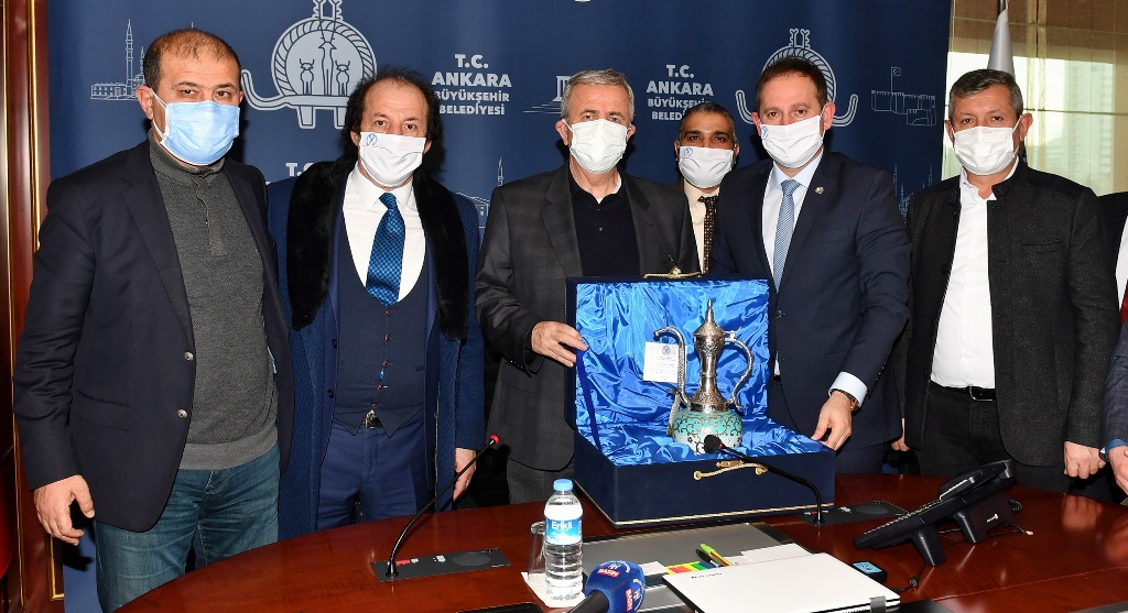 ANKARALI BERBERLERDEN MANSUR YAVAŞ’A TEŞEKKÜR ZİYARETİ