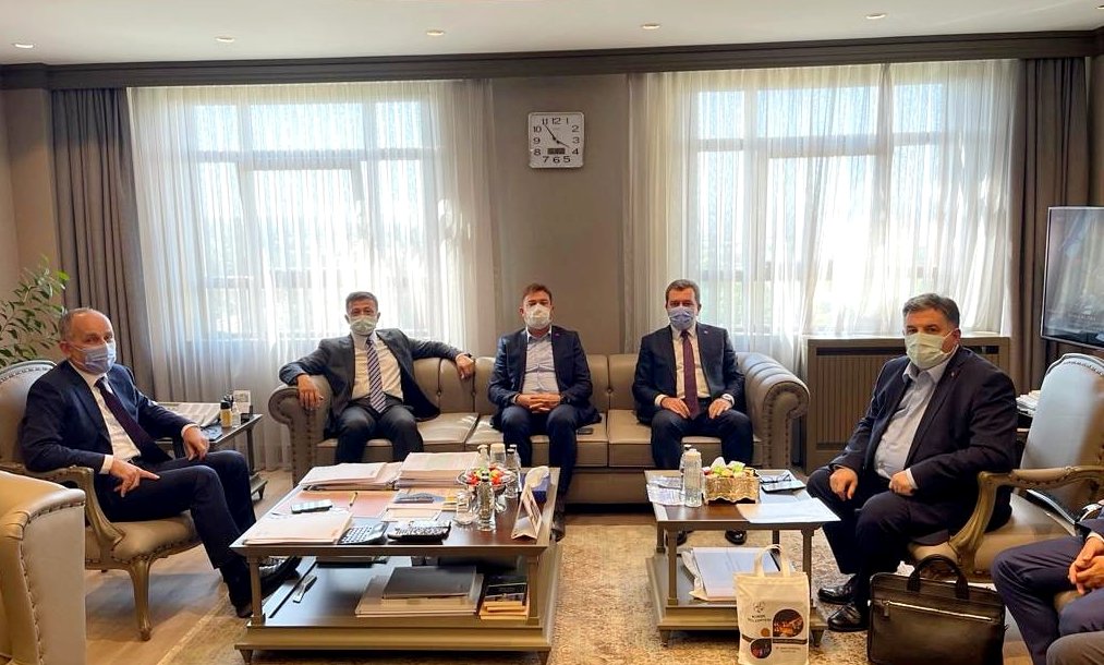 KINIK’TA 2.ETAP TOKİ KONUTLARI İÇİN ÇALIŞMALAR DEVAM EDİYOR