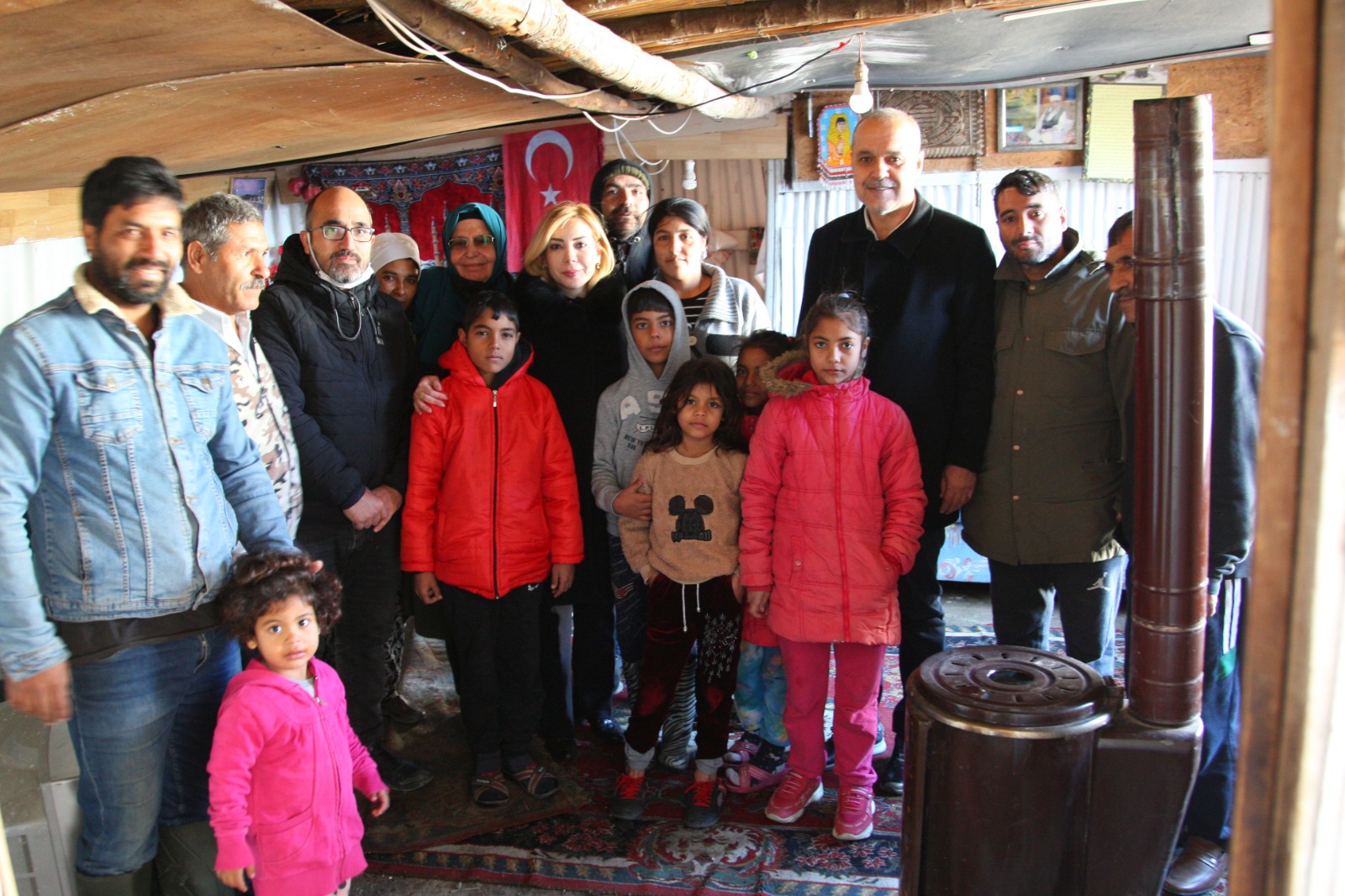 MİLLETVEKİLİ GÖKCAN: ORTACA’DA SELDEN ETKİLENEN ROMAN VATANDAŞLARIMIZIN YANINDAYIZ…