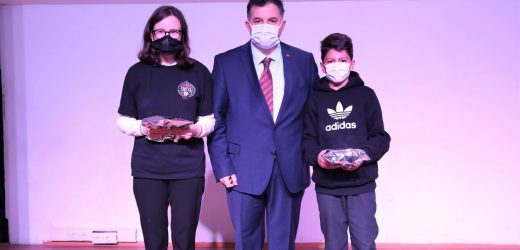 KINIK’TA 12 MART İSTİKLAL MARŞININ KABULÜNÜN 101. YIL DÖNÜMÜ NEDENİYLE PROGRAM DÜZENLENDİ