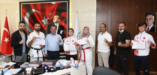 Bolu Belediye Başkanı Tanju Özcan milli sporcuları ağırladı