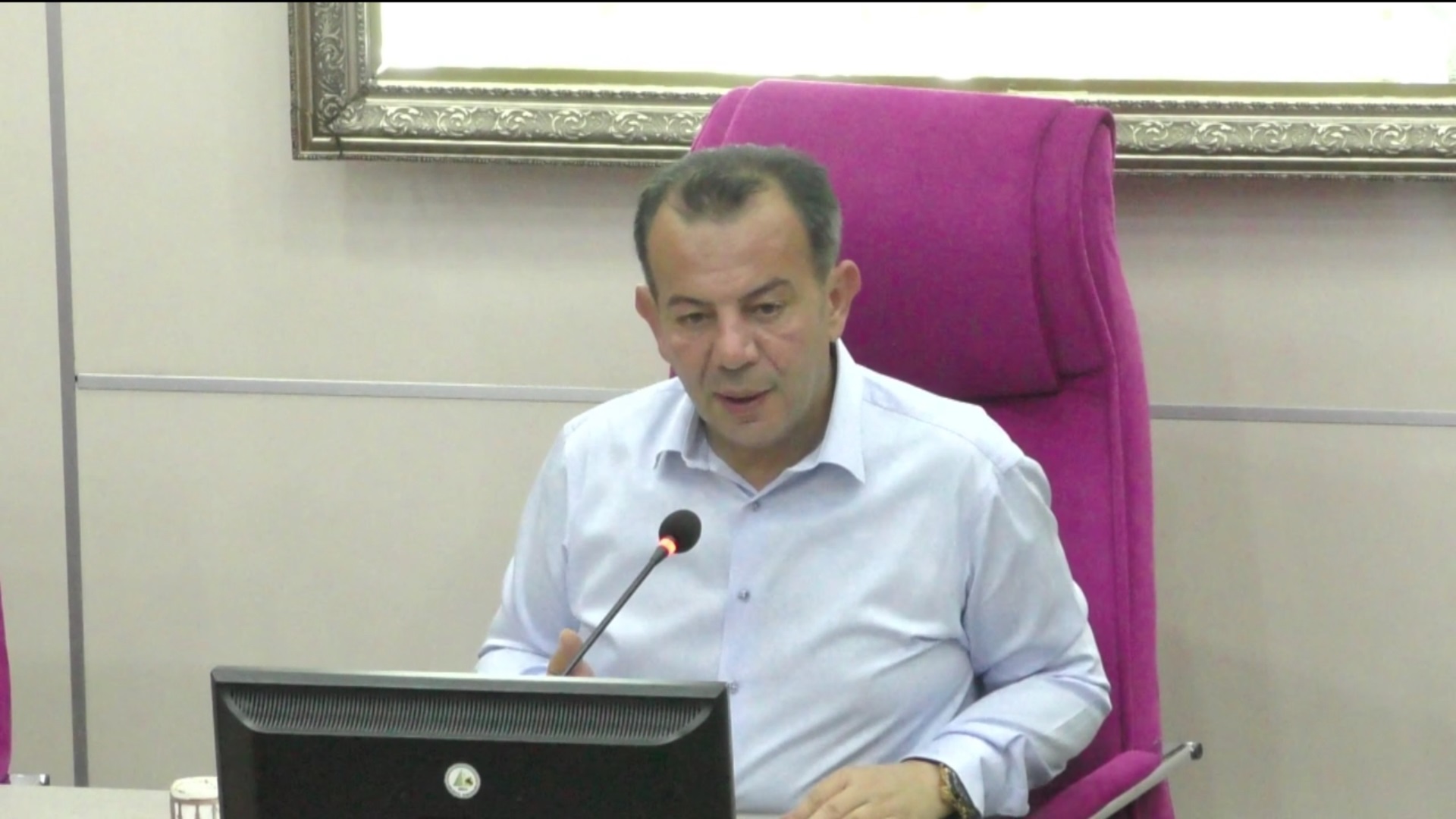 Bolu Belediye Başkanı Özcan istifa etti!