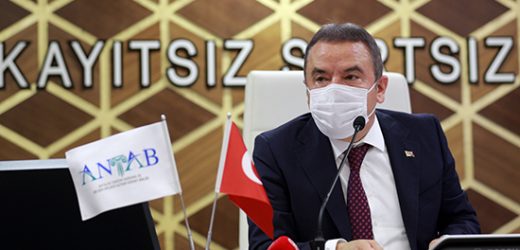 Başkan Böcek, “Turizm için omuz omuza çalışacağız”