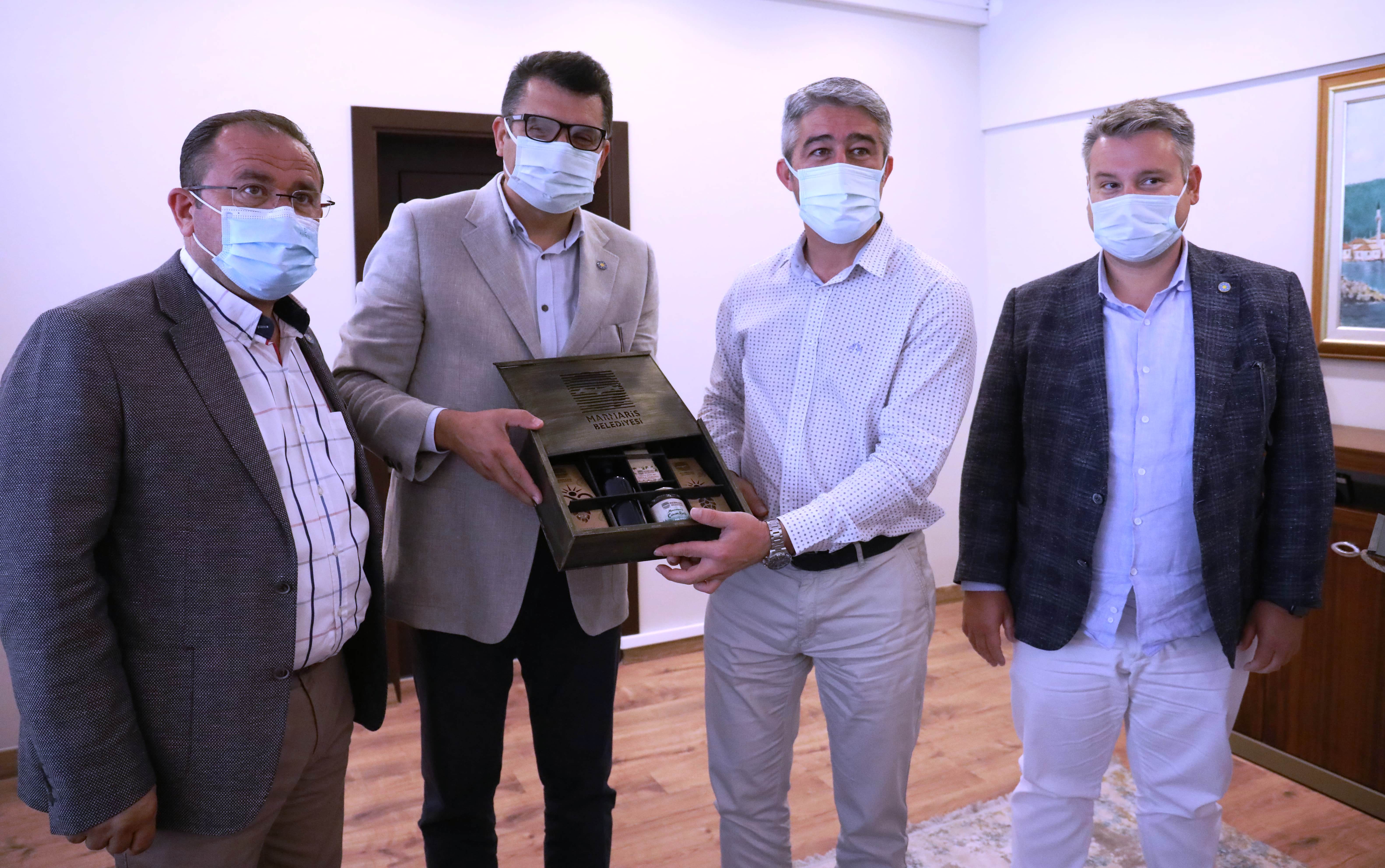 İYİ PARTİ’DEN BAŞKAN OKTAY’A ZİYARET