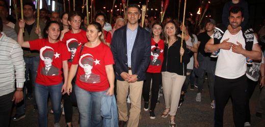 Menderes’te Coşkulu Fener Alayı