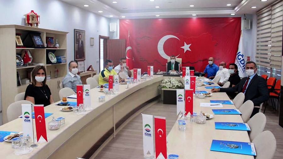IĞDIR’DA USTA VE KALFALARA DİPLOMA MÜJDESİ