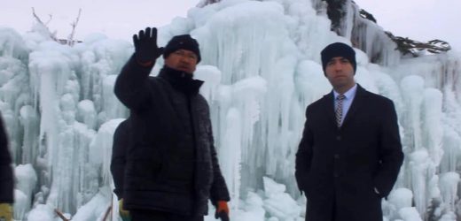 “ÇILDIR BUZ KULESİ” YÜKSELİYOR