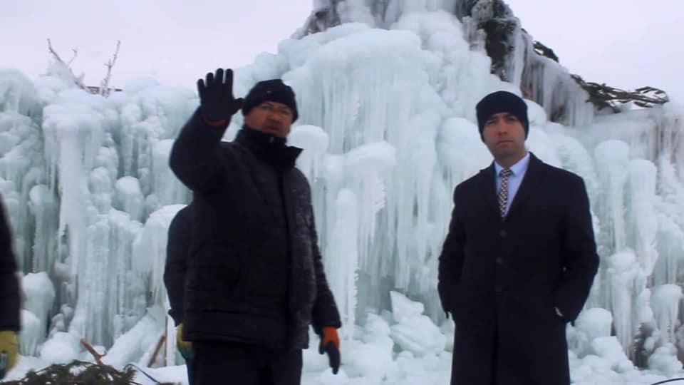 “ÇILDIR BUZ KULESİ” YÜKSELİYOR