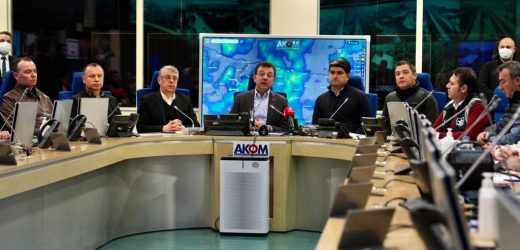 BAŞKAN İMAMOĞLU’NDAN ‘KAR TEŞEKKÜRÜ’: “SENKRONİZE ÇALIŞARAK ÇÖZÜLEMEYECEK SORUN YOK”