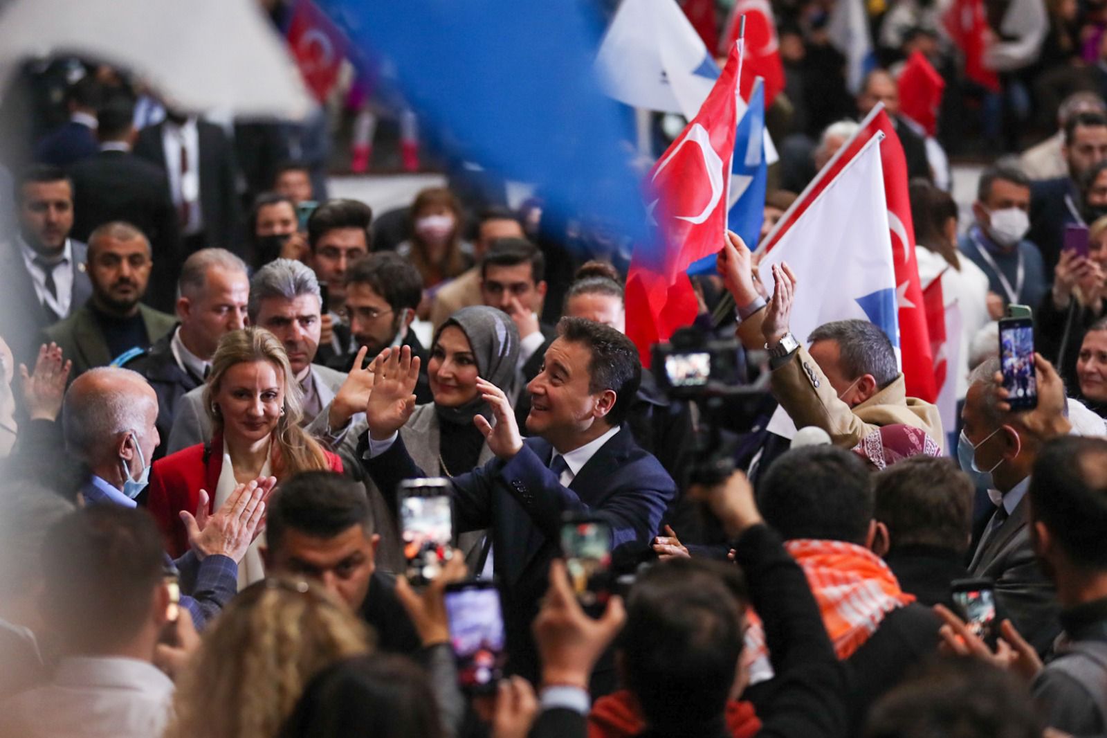 ALİ BABACAN’DAN ERDOĞAN VE BAHÇELİ’YE: