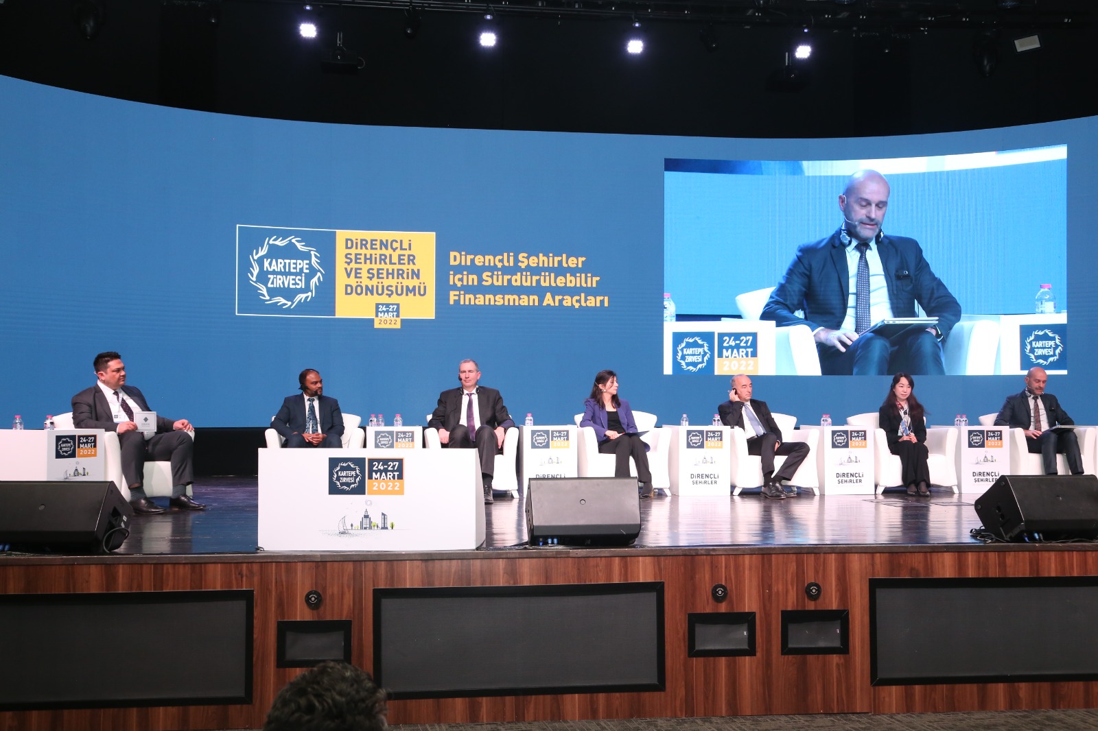 4. KARTEPE ZİRVESİ “DİRENÇLİ ŞEHİRLER İÇİN SÜRDÜRÜLEBİLİR FİNANSMAN ARAÇLARI” OTURUMUNDA TEŞVİKLER VE YURT DIŞI FİNANSMAN MODELLERİ KONUŞULDU