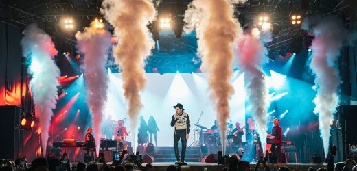 Alaçatı Ot Festivali’nde Kenan Doğulu Rüzgârı