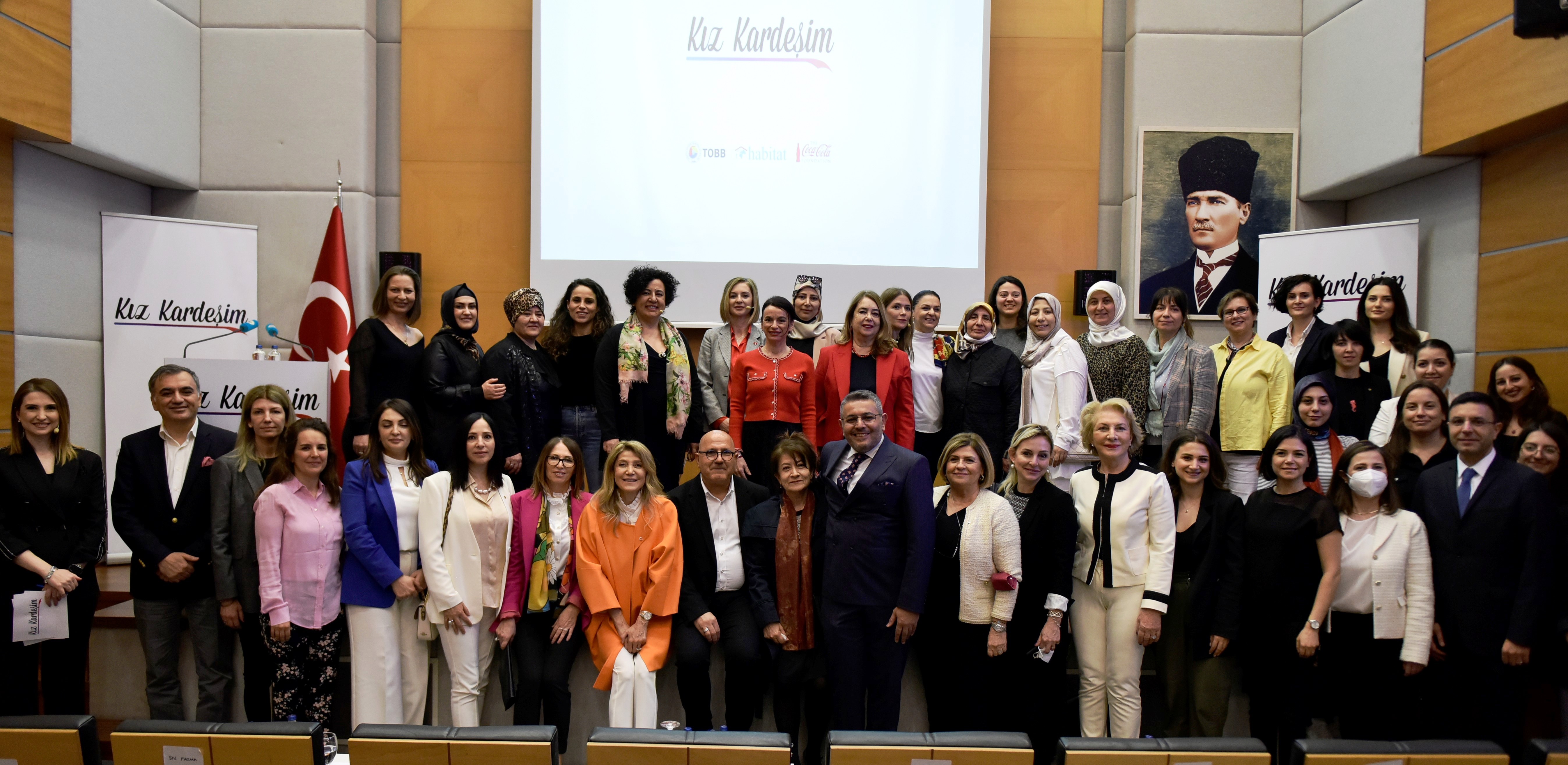 Kız Kardeşim kadınlarına destek ikiye katlandı Hedef 700 bin kadına ulaşmak