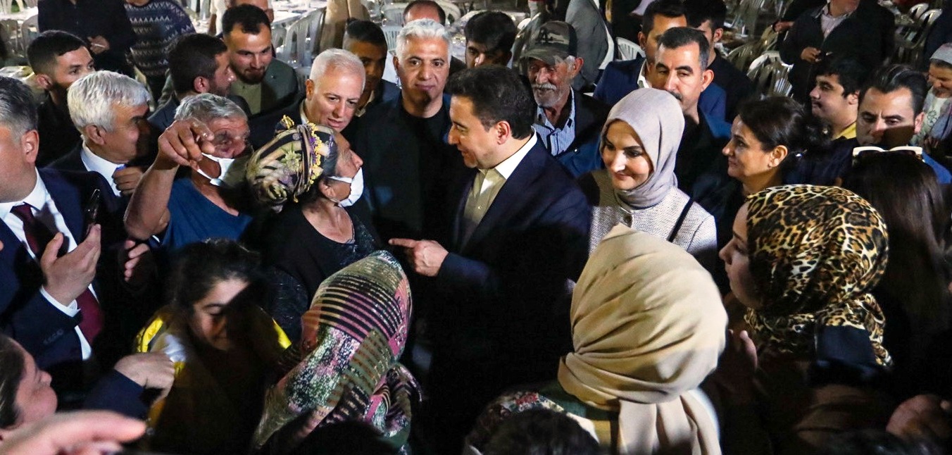 ALİ BABACAN: ‘Emekliyi, sabit ve dar gelirliyi enflasyona ezdirmeyeceğiz’