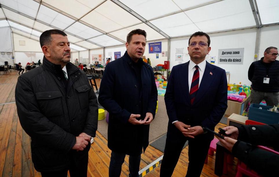 AĞBABA, İMAMOĞLU VE TRZASKOWSKİ’DEN ORTAK ‘BARIŞ’ MESAJI