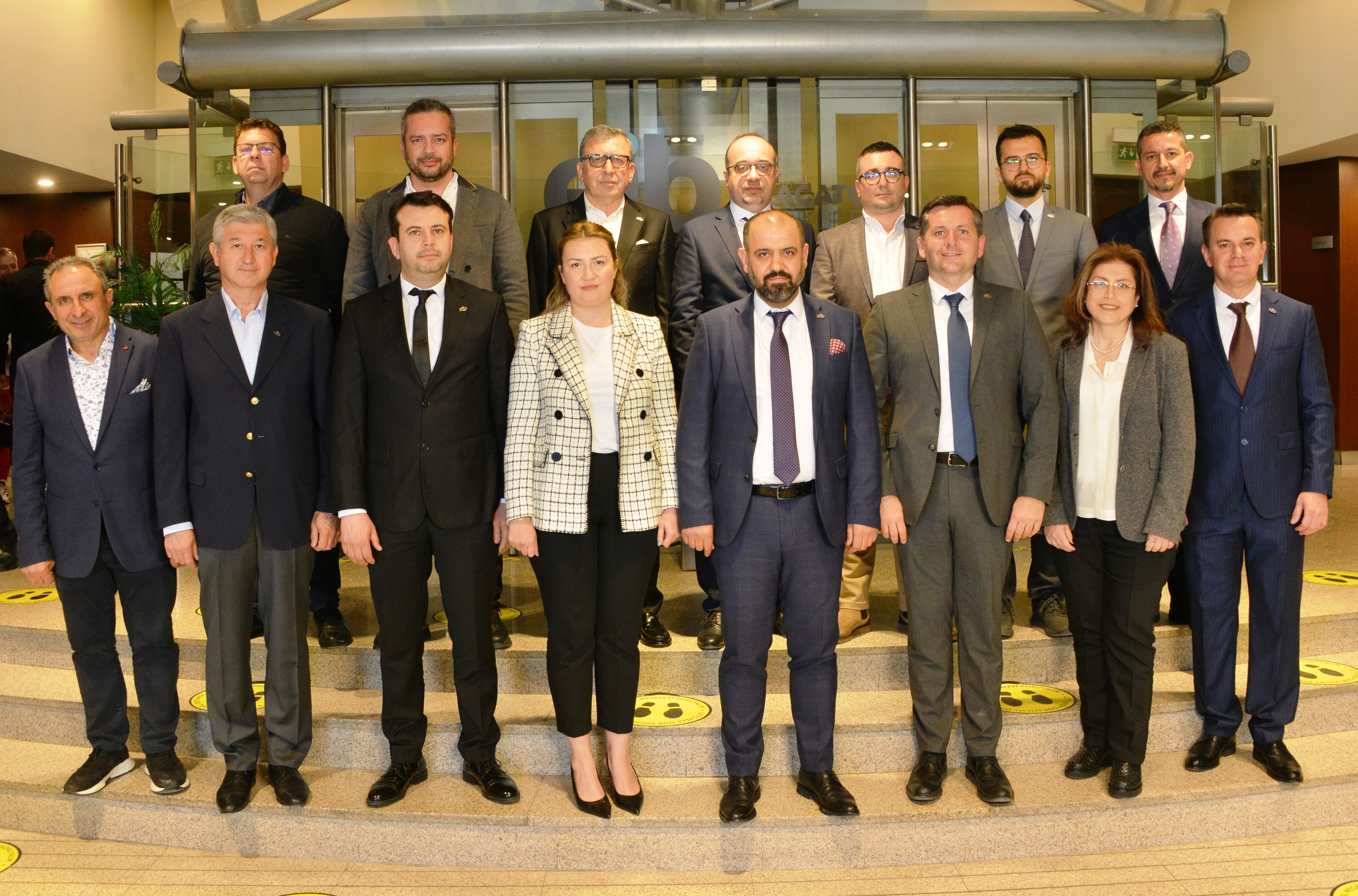 Egeli dericiler 2026 için 300 milyon dolar ihracat hedefi belirledi