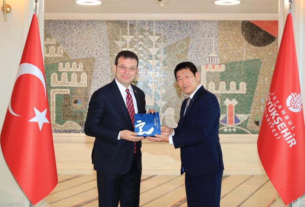 BAŞKAN İMAMOĞLU: “OLİMPİYAT DEYİNCE TÜYLERİMİZ DİKEN DİKEN OLUYOR”