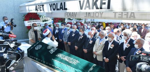 Şişli Belediye Başkanı Muammer  Keskin Çelikel’in Cenaze Törenine Katıldı