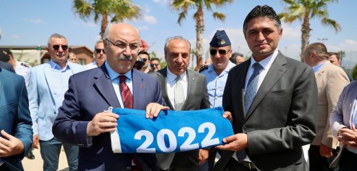 Aliağa’da Mavi Bayrak Sayısı 2’ye Yükseldi, Aliağa Deniz Turizmine Göz Kırpıyor