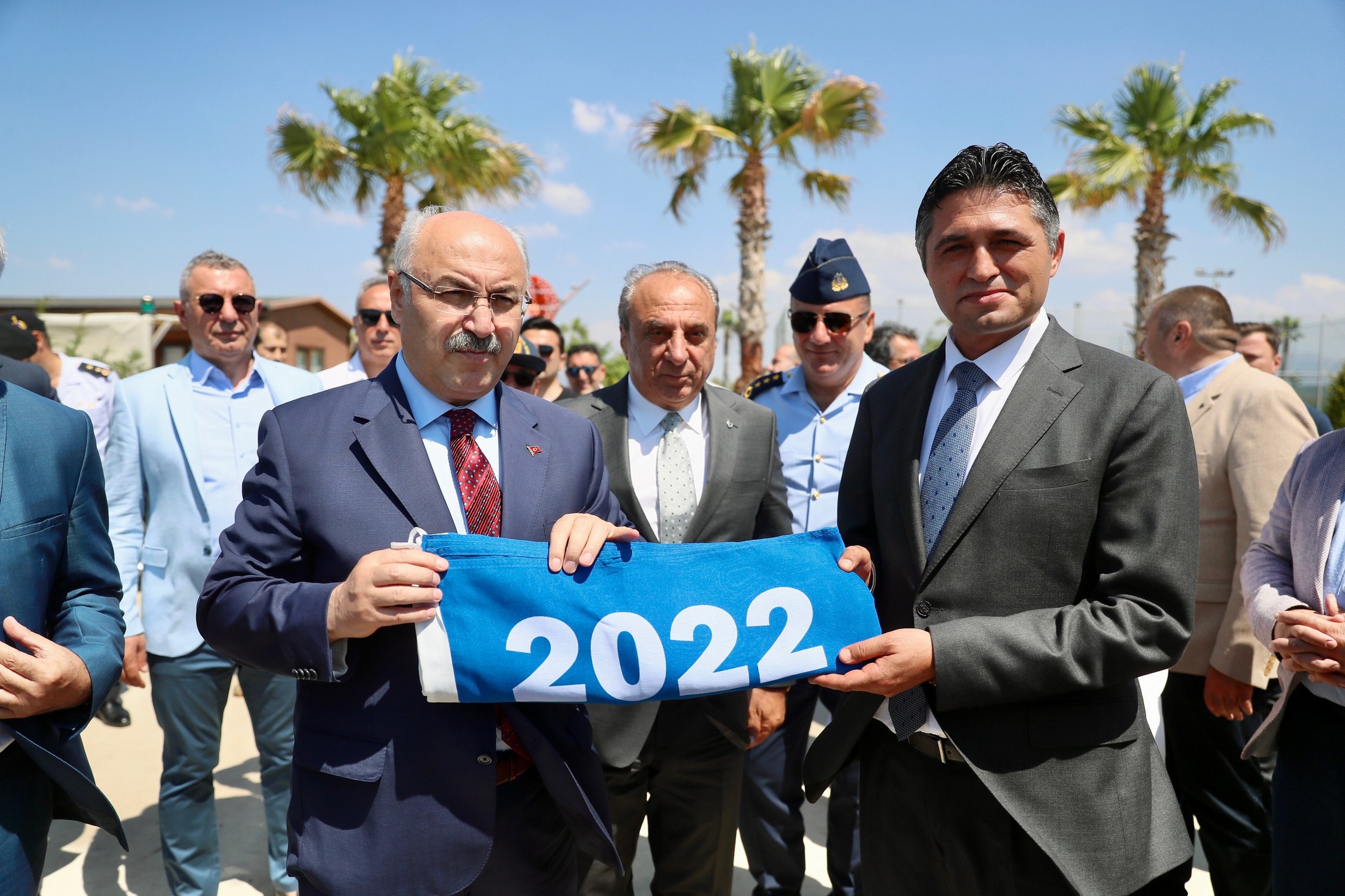 Aliağa’da Mavi Bayrak Sayısı 2’ye Yükseldi, Aliağa Deniz Turizmine Göz Kırpıyor