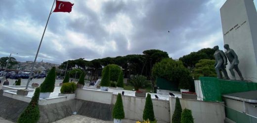 ÜSKÜDAR ATATÜRK ANITI HAK ETTİĞİ DEĞERİ GÖRECEK