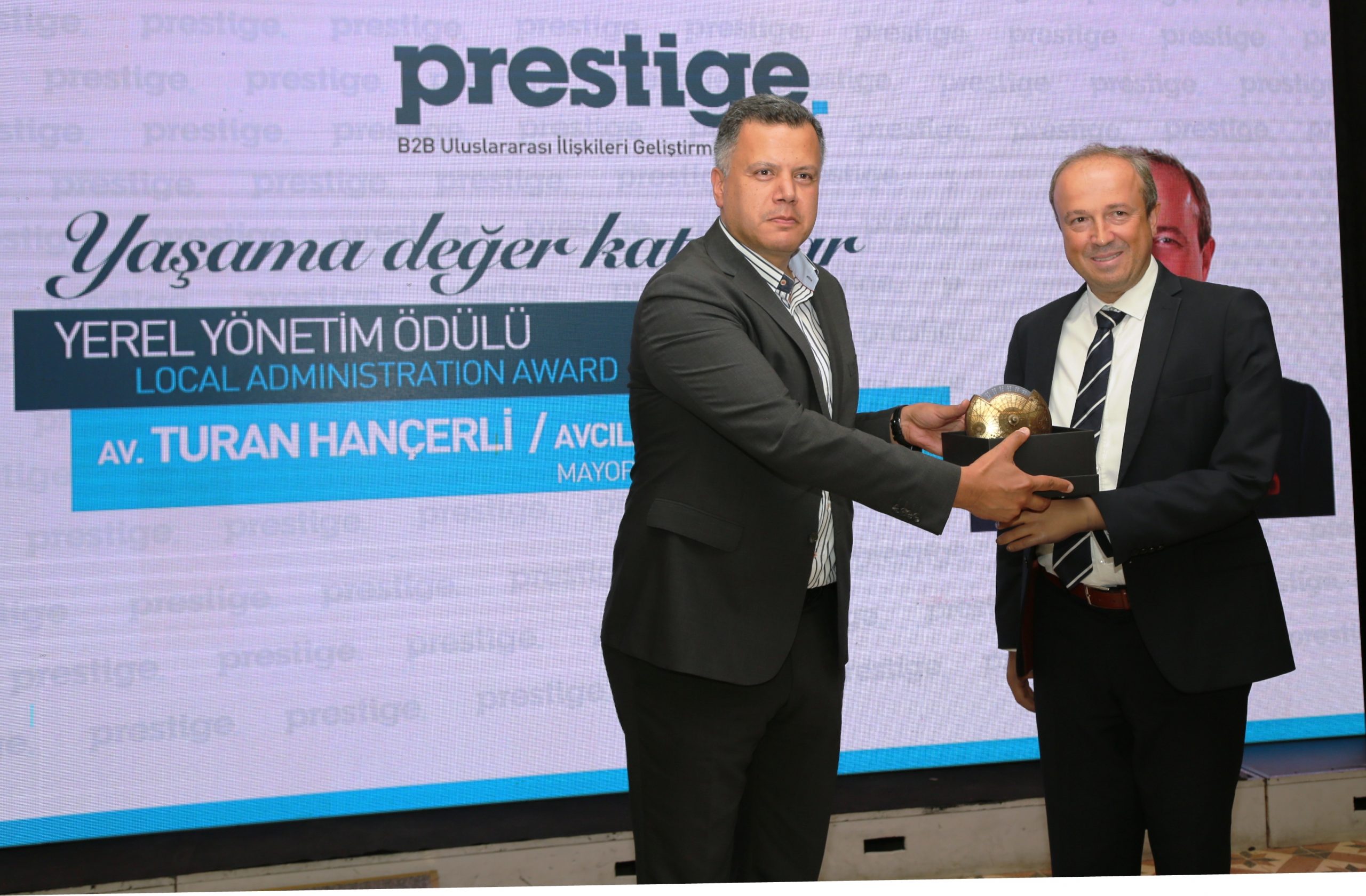 Turan Hançerli’ye “Yaşama Değer Katanlar” Ödülü