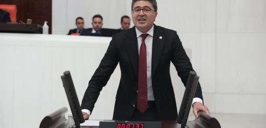 AYTEKİN: ÜLKEDE ZAM GELMEYEN TEK ŞEY MARKET POŞETİ