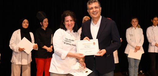 KURSA GİTTİ, KENDİ İŞ YERİNİ AÇTI!