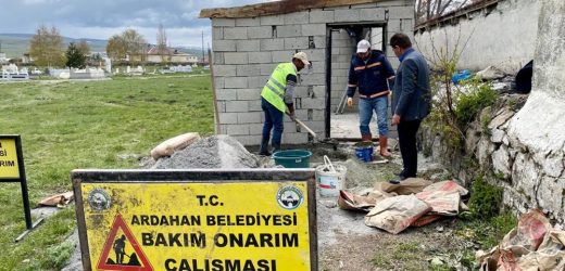 BELEDİYE’DEN MAHALLE MEZARLIĞINA MALZEME DEPOSU