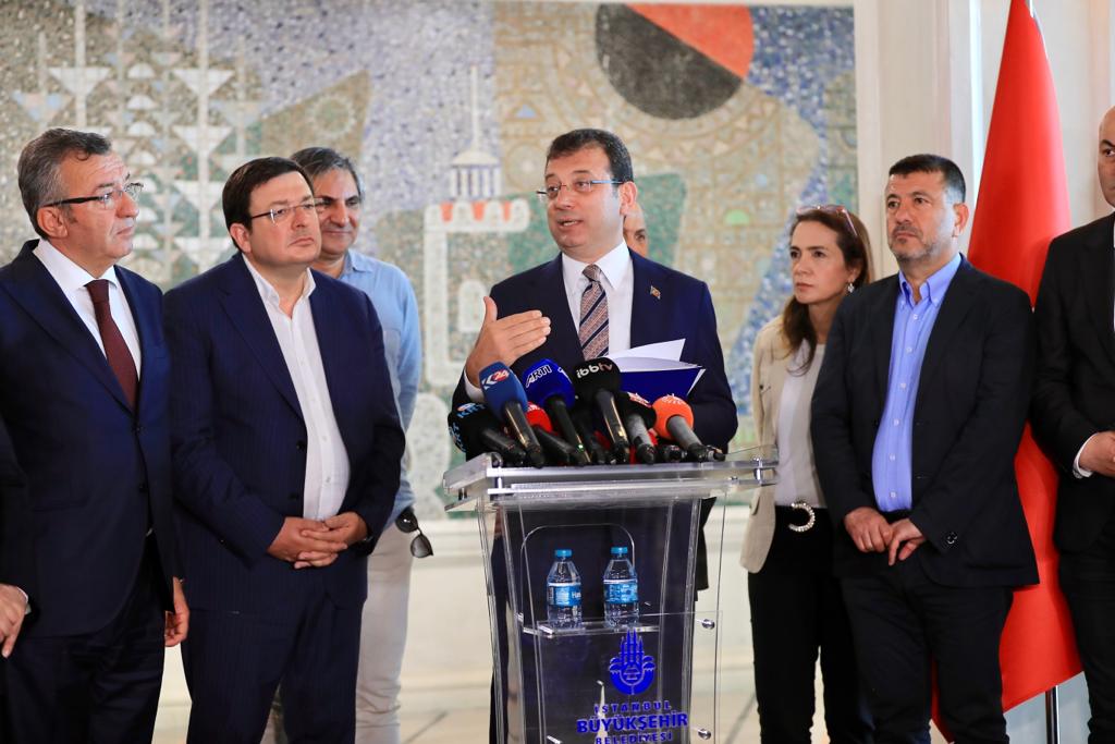 CHP KURMAYLARINDAN İMAMOĞLU’NA ‘DAVA’ DESTEĞİ