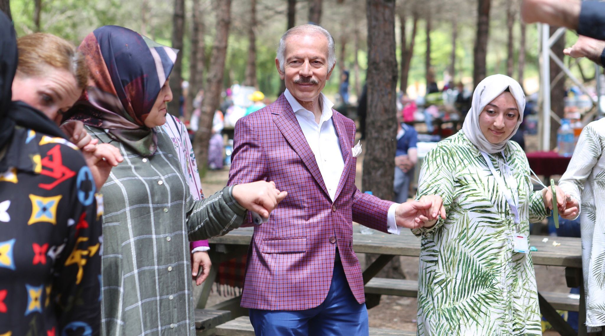 Bayrampaşa Belediyesi’nden engellilere ‘Engelsiz Piknik’