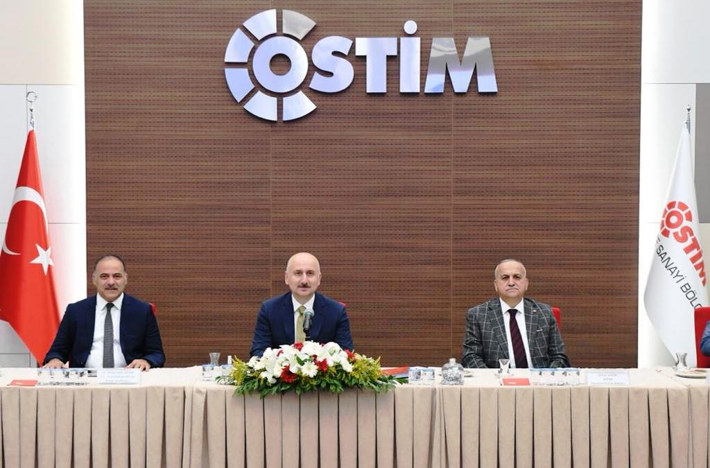 ULAŞTIRMA VE ALTYAPI BAKANI KARAİSMAİLOĞLU’NDAN YERLİ VE MİLLİ ÜRÜN VURGUSU;