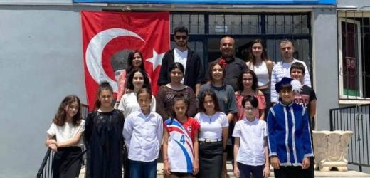 ANADOLU KÖY ÇOCUKLARINI TİYATROYLA TANIŞTIRACAKLAR