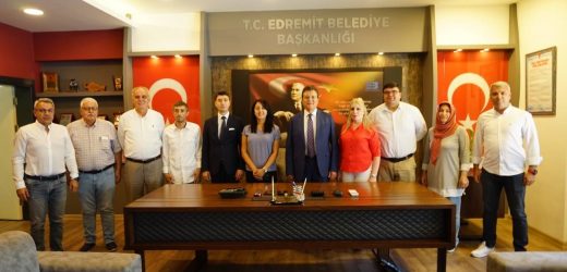 Edremit Belediyesi’nde bayramlaşma, Edremit’te sıcak ve samimi bayramlaşma