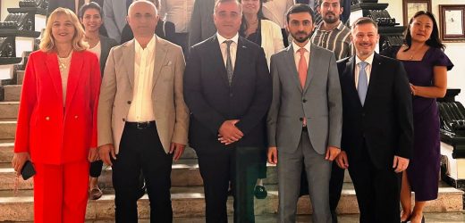 SAĞLIK SEKTÖRÜ GÜRCİSTAN’I MERCEK ALTINA ALDI