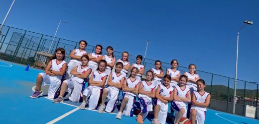 KINIK GENÇLİK MERKEZİ GENÇLERİN HİZMETİNDE