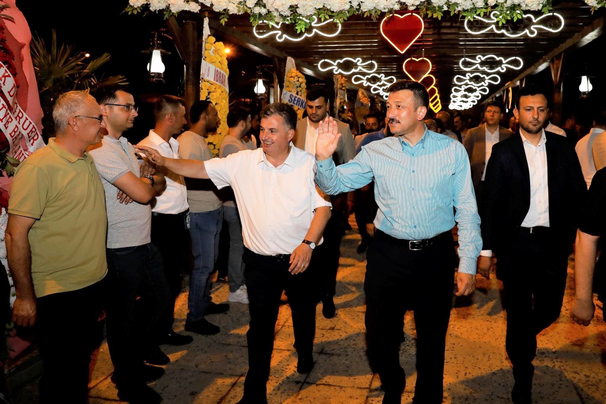 MİTİNG GİBİ AÇILIŞ, KINIK AQUA PARK AÇILDI AÇILIŞ DÜĞÜN BİR ARADA