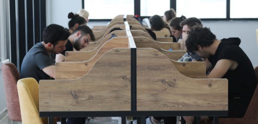 Atakum Belediyesi’nden öğrencilere konforlu ders çalışma ortamı