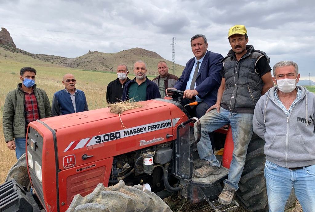 Gürer: “Çiftçi sayısı hızla azalıyor”