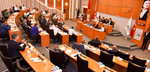 ESENYURT’TA RİSKLİ YAPILARIN DÖNÜŞÜMÜNE AK PARTİ ENGELİ!