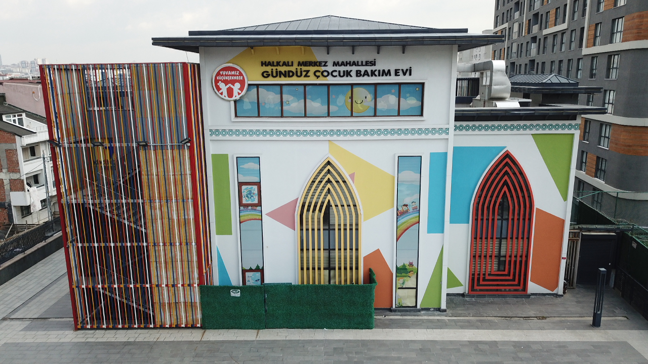 KÜÇÜKÇEKMECE BELEDİYESİ 3 YILDA 9. GÜNDÜZ ÇOCUK BAKIMEVİNİ KENTE KAZANDIRACAK